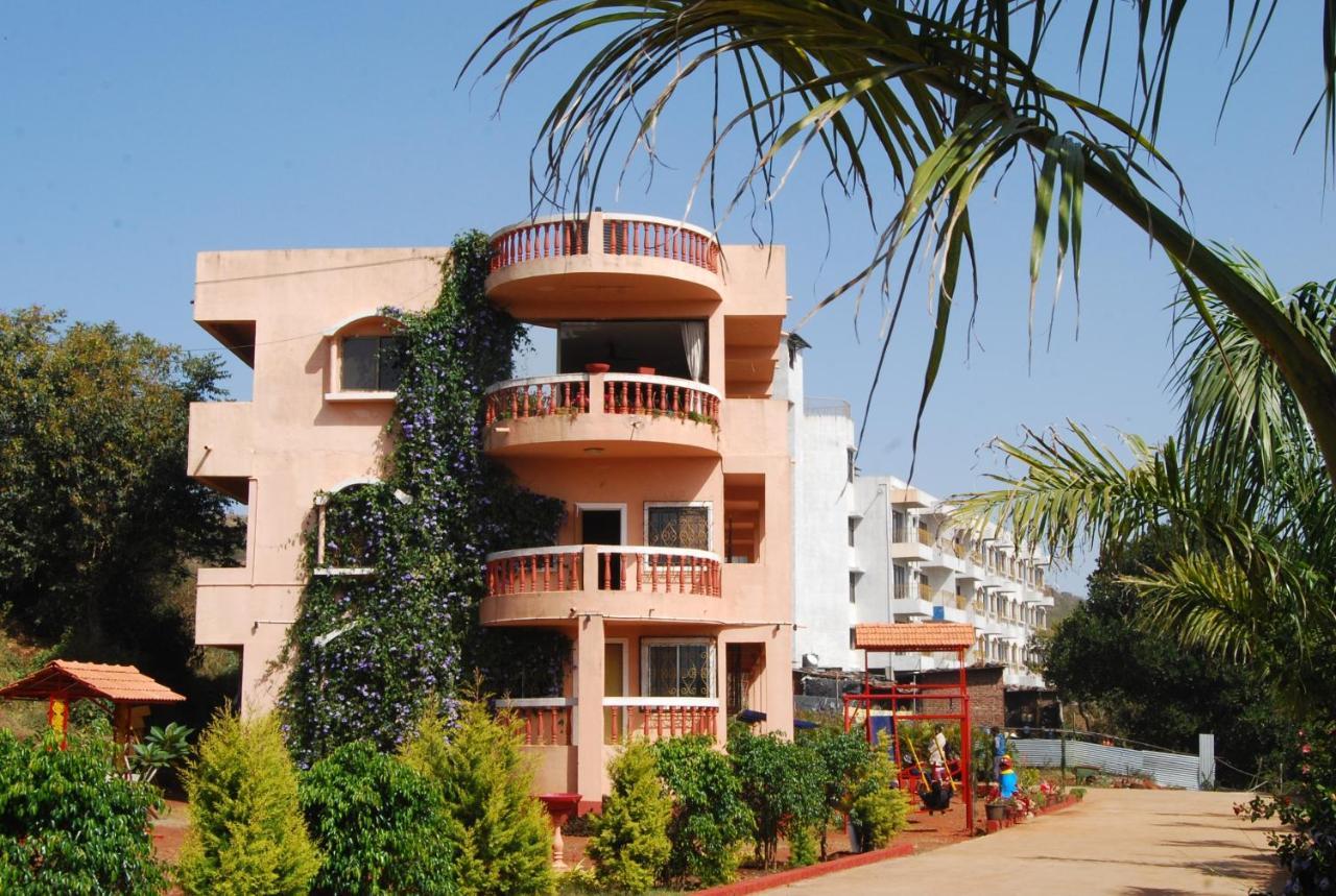 Quinte Hills Residency Villa Panchgani Exterior photo