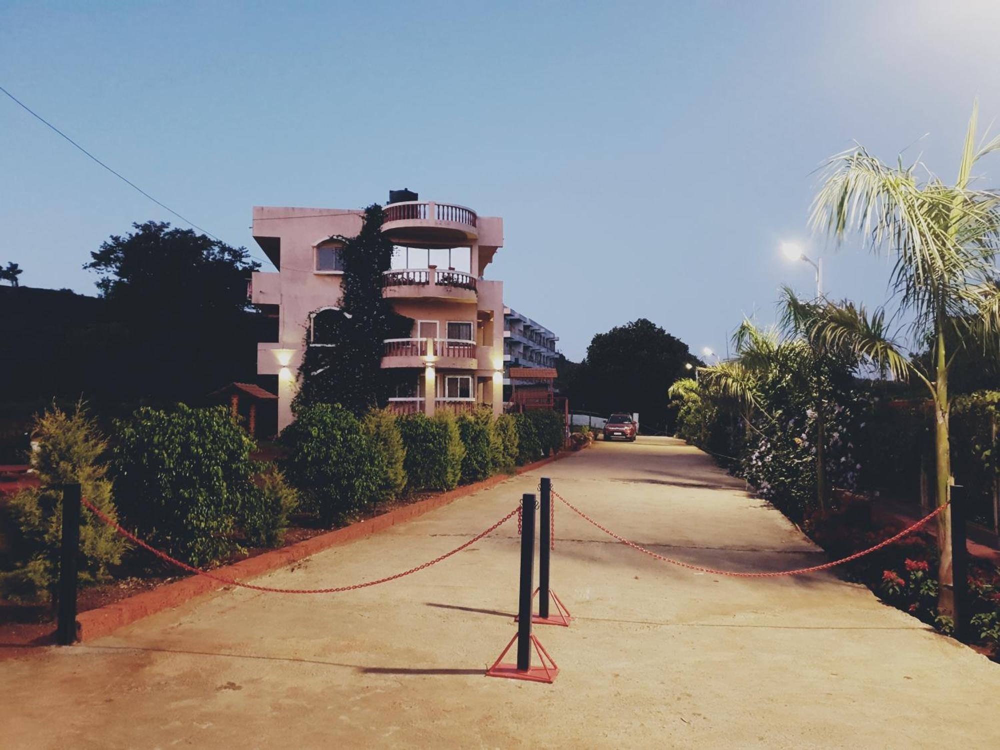 Quinte Hills Residency Villa Panchgani Exterior photo